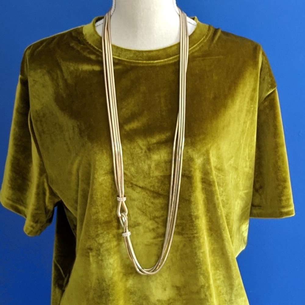 JNY snake necklace with loop stone accent